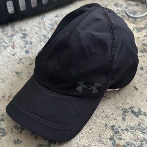 Under Armour Black isochill Hat